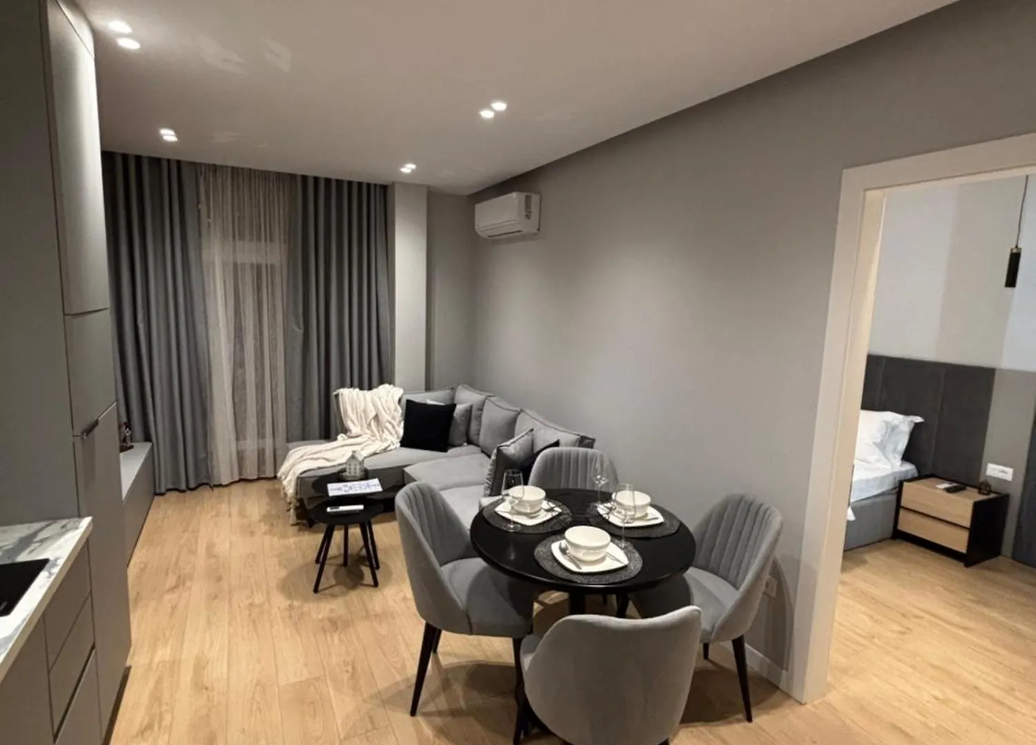 Elrej Apartments تيرانا